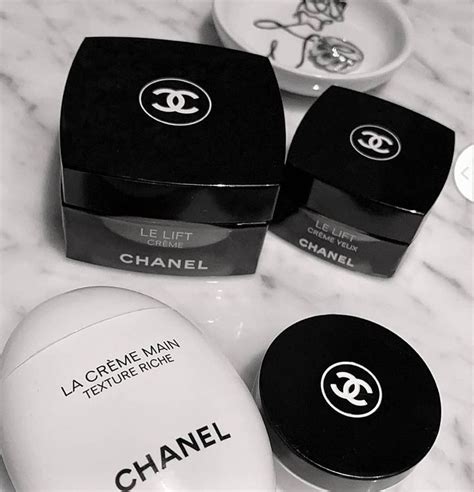 Chanel perfume Instagram